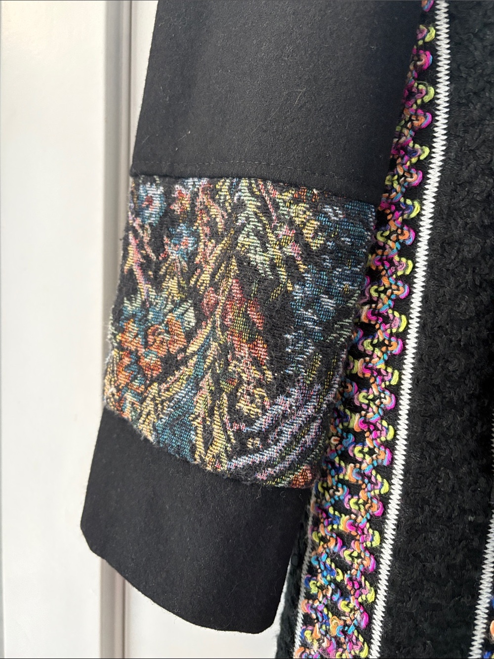 KESSLEY Patchwork Embroidered Hooded Jacket – Size M - Picture 8 of 16